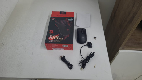 Bloody R90 Plus 5.000 CPI 8 Tuş Optik Siyah Kablosuz Gaming (Oyuncu) Mouse (OUTLET)