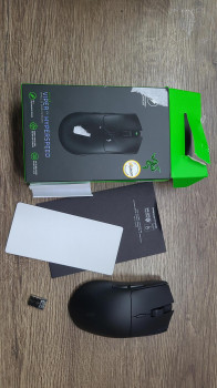 Razer Viper V3 Hyperspeed RZ01-04910100-R3M1 6 Tuş 30000 DPI Optik Gaming (Oyuncu) Mouse (OUTLET)